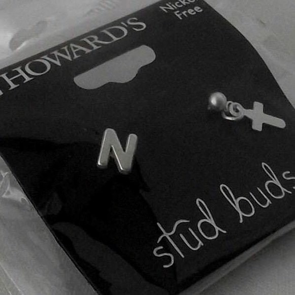 Cross Earrings Stud Buds Initial N Pierced Jewelry Howards Nickel Free Small NEW - Picture 4 of 4